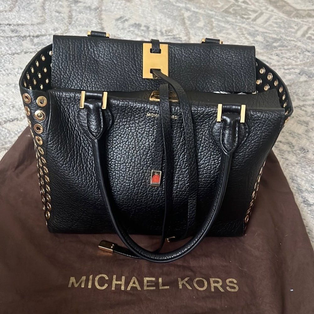 Michael Kors Miranda handbag black